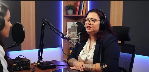 Simone Soares em contexto de conteúdo terapêutico